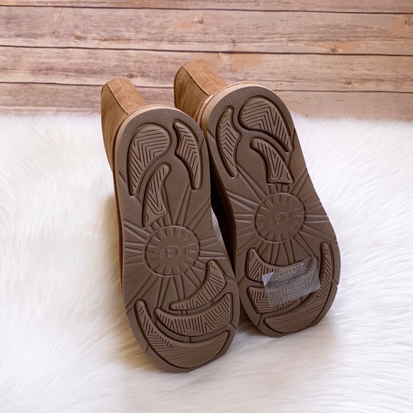 UGG Celvin Chestnut Suede Boots - Picture 8 of 8